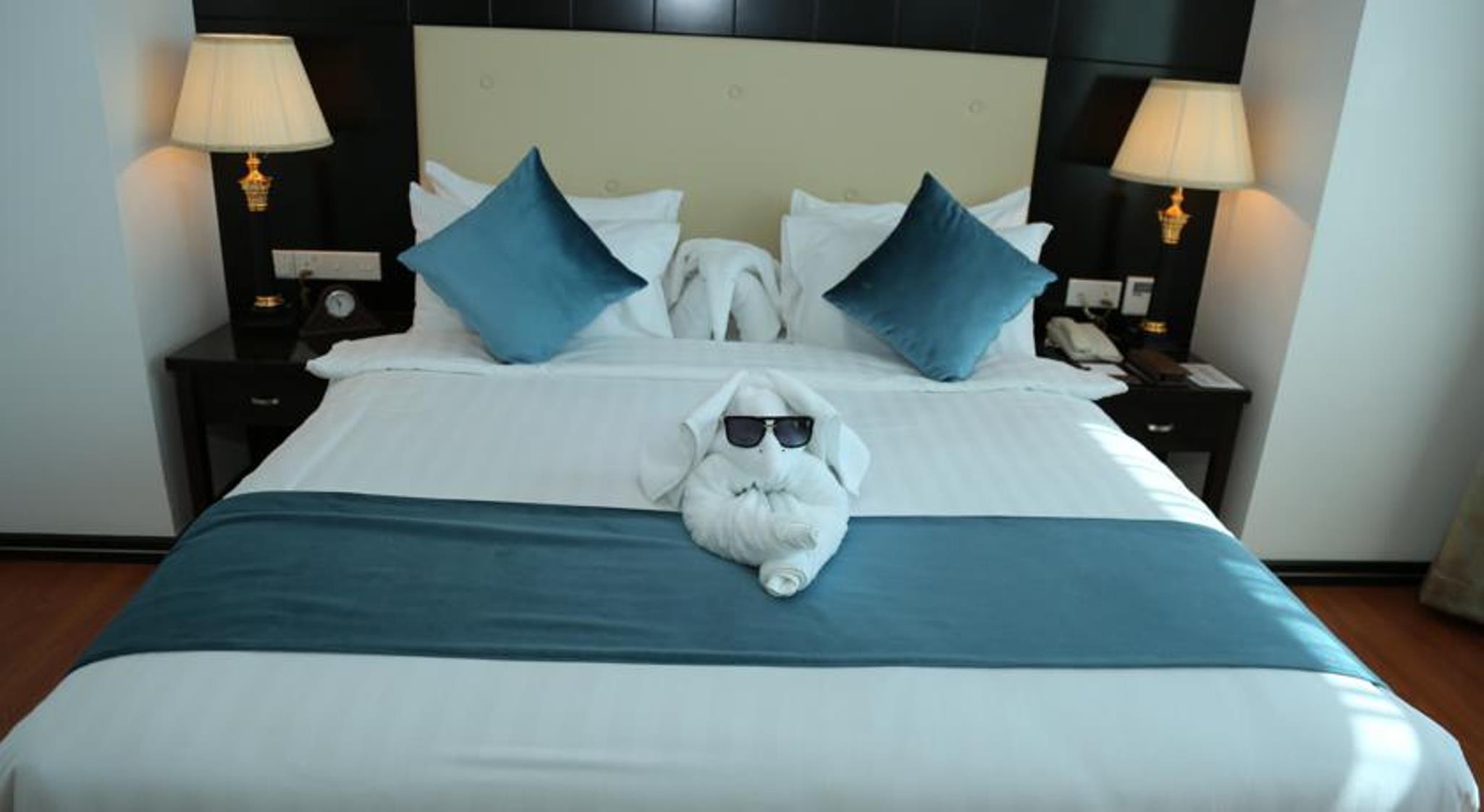 The Olive Hotel, Juffair Manama Exteriör bild