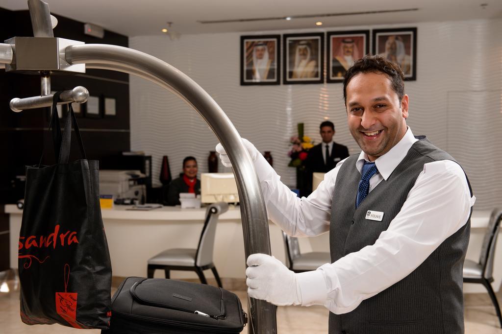 The Olive Hotel, Juffair Manama Exteriör bild