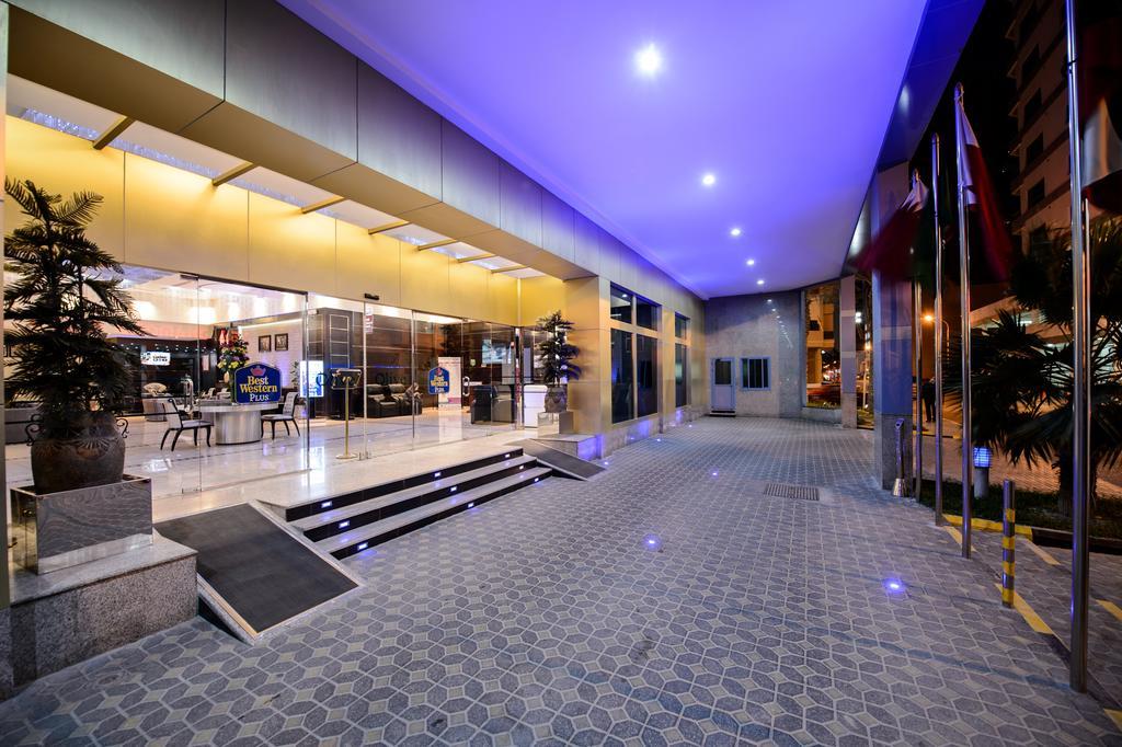 The Olive Hotel, Juffair Manama Exteriör bild