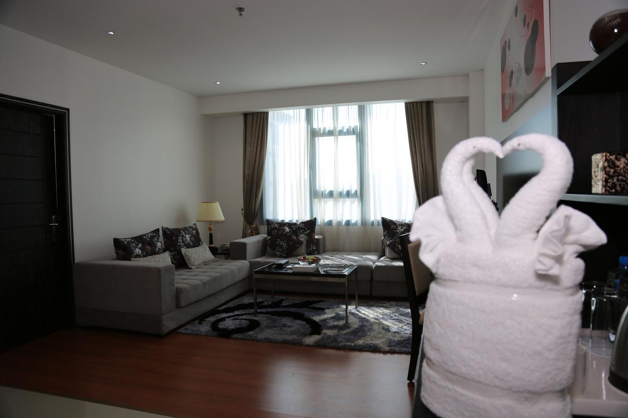 The Olive Hotel, Juffair Manama Exteriör bild