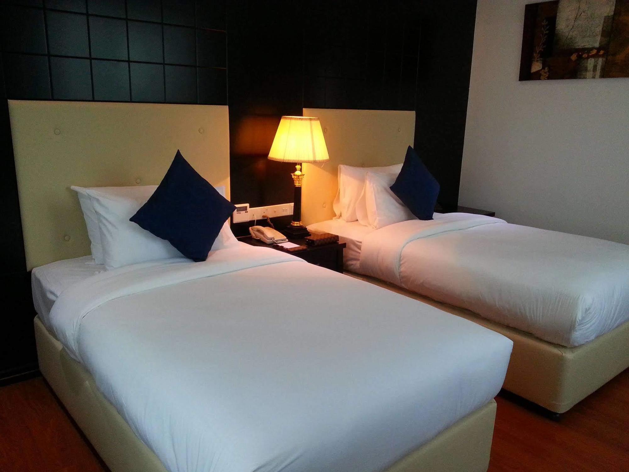 The Olive Hotel, Juffair Manama Exteriör bild